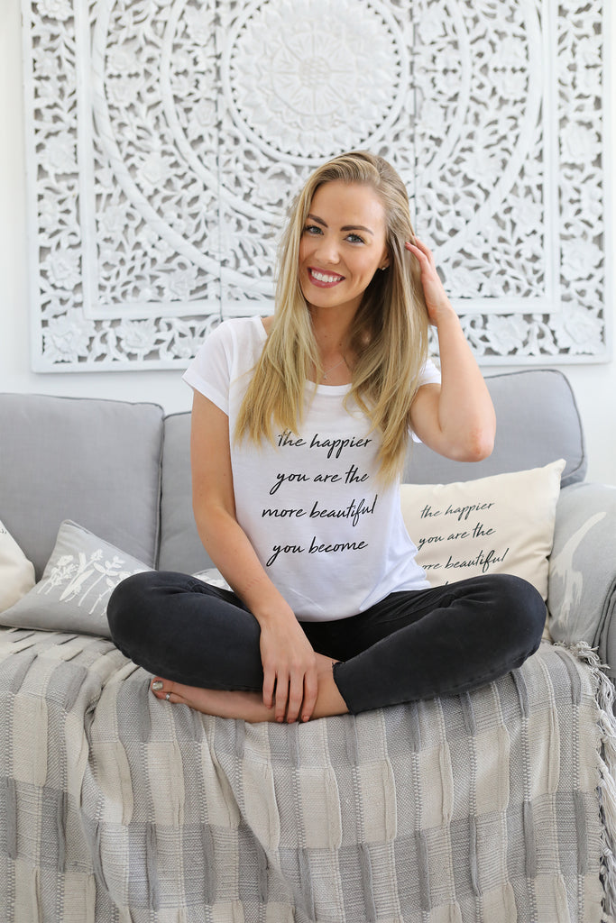 The Happier You Are Relaxed - Forever Chic